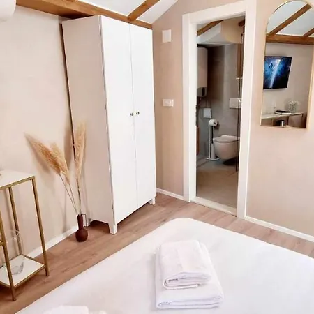 Mascheroni Luxury Gæstehus 3*